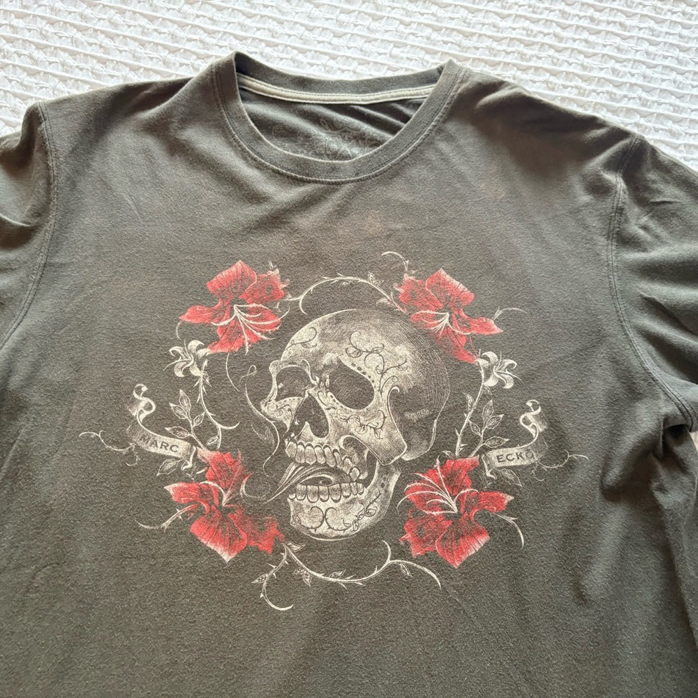 Cut & Sew Skull & Floral Wreath Vintage Tee By Marc Ecko